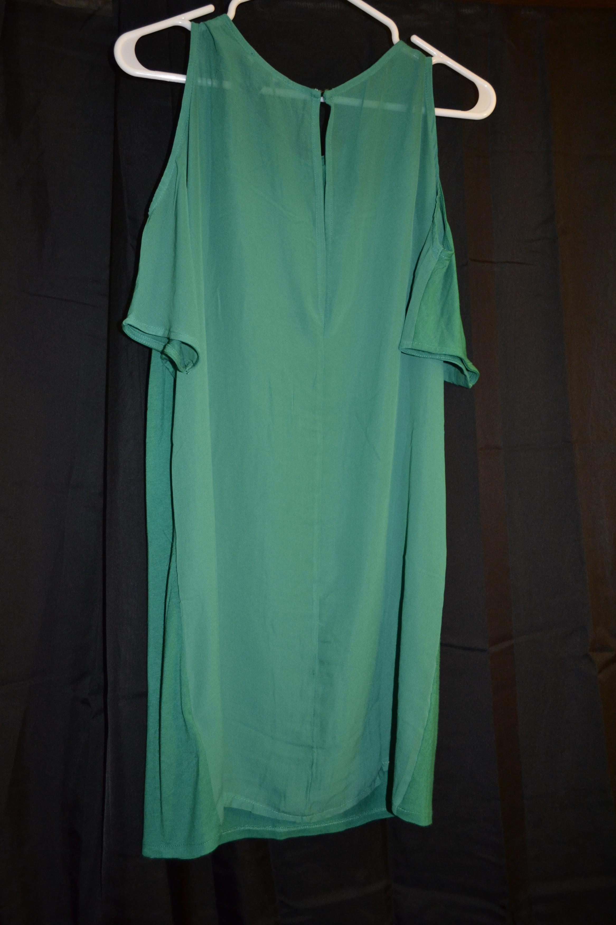 Green Dress, Gold Belt Outfit Size Small on Luulla